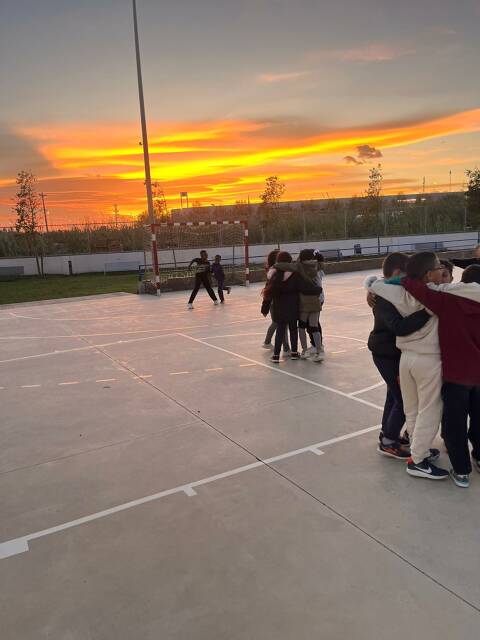 ESCOLA ESPORTIVA EXTRAESCOLAR